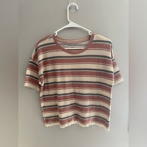 American Eagle Short Sleeve T Shirt Womens SZ M Scalloped Hem Textured Striped